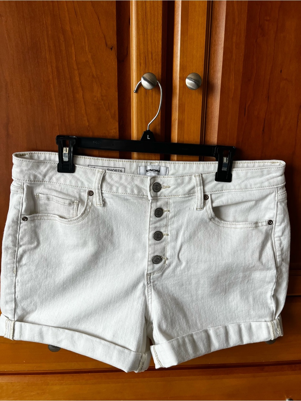 Sonoma Women’s Off-White Rolled Cuff Button-Fly Jean Shorts Size 16